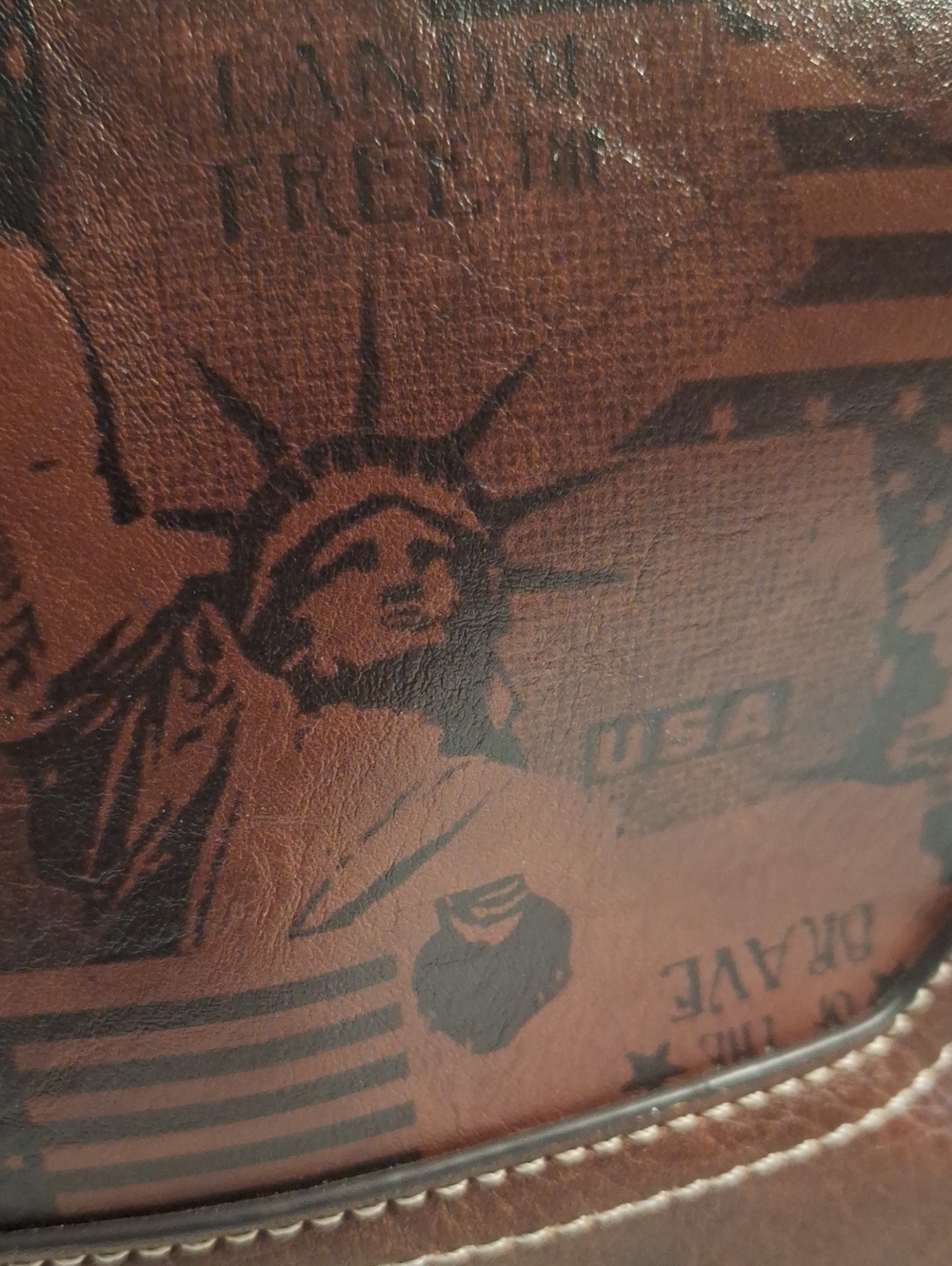 b.o.c. Patriotic Purse - Picture 10 of 16